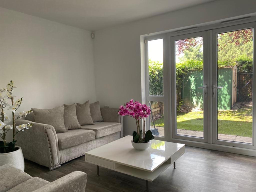 Modern, Stylish And Central Home Manchester Bagian luar foto